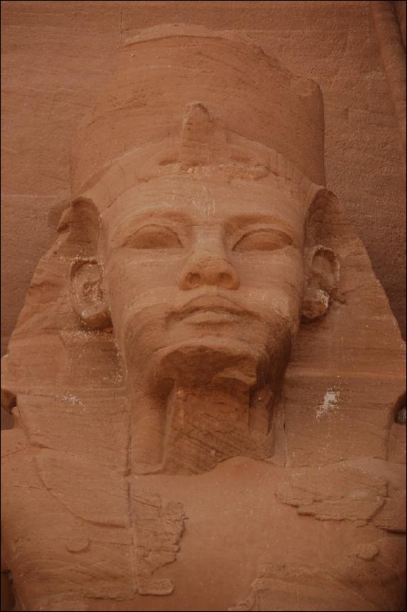 <i><b>Abu Simbel-062</b></i>